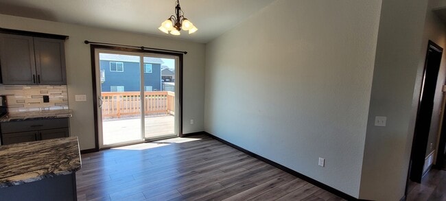 Photo - 541 Bull Run Dr