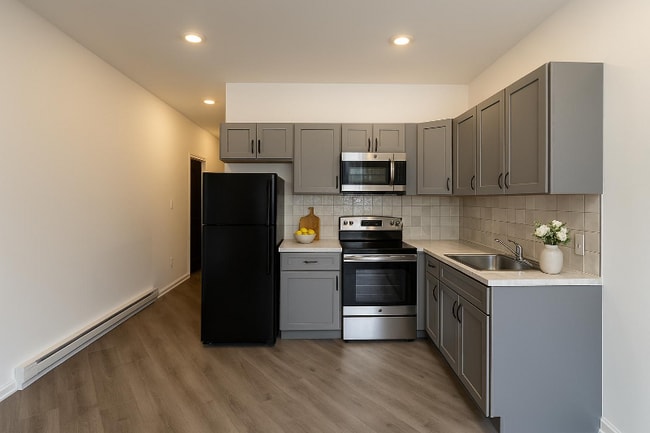 Photo - 4921 Haverford Ave