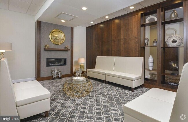 Building Photo - 515 W Chelten Ave Unit 2B-0608 Rental