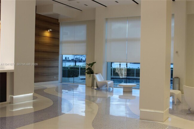 Photo - 650 West Ave Unit 810