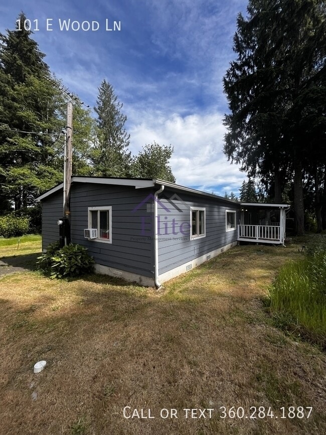 101 E Wood Ln