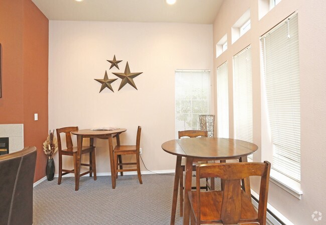 Olympic Pointe Apartments