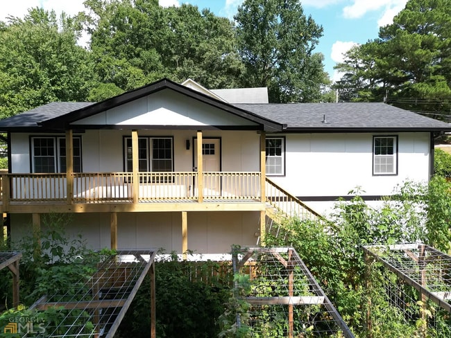 Building Photo - Affordable Co-Living in Atlanta's Upper We...