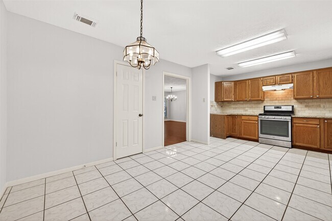 Photo - 3506 Doherty Pl