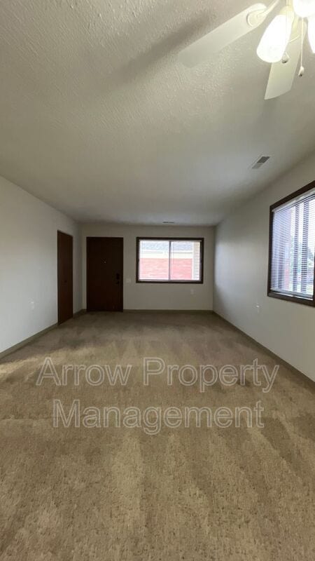 Photo - 11141 N 137th St Unit 61