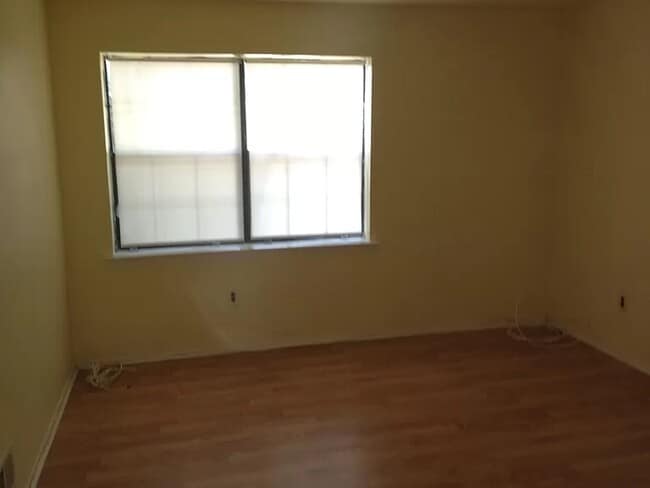 Photo - 1207 Green Hollow Dr