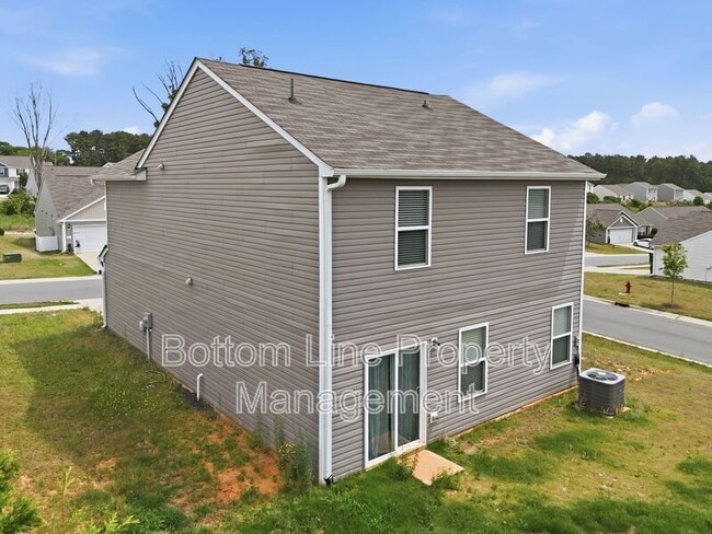 Photo - 295 Windbreak Ln