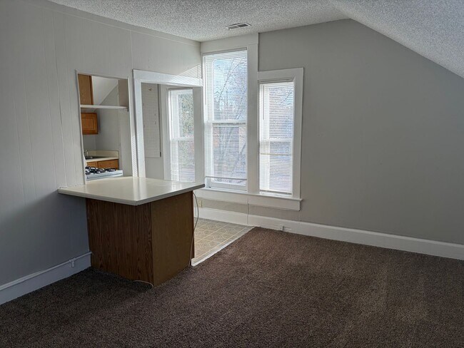 Photo - 818 N Corona St Unit 2