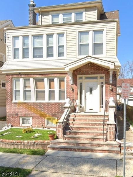Building Photo - 35 Monticello Ave Unit 2 Rental