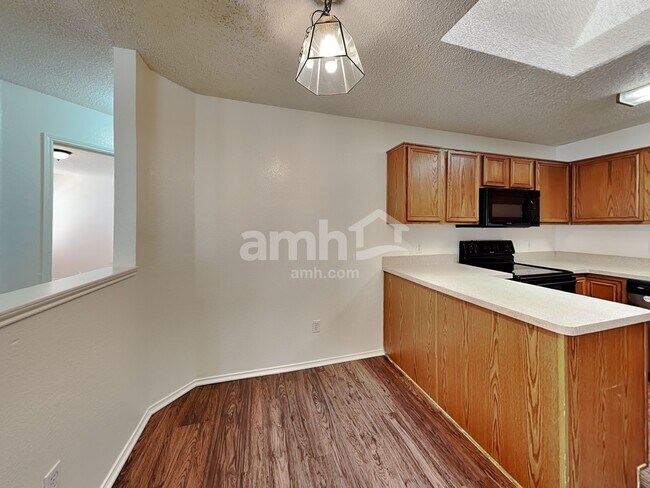 Photo - 5713 Stone Meadow Ln