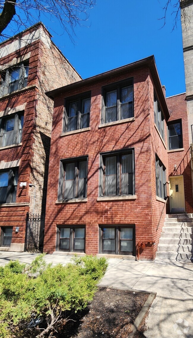 Building Photo - 5311 S Maryland Ave Unit Garden Rental