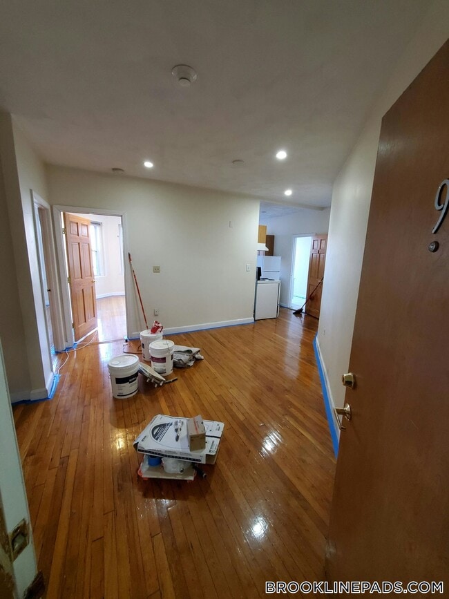 Photo - 352 Riverway Unit 9