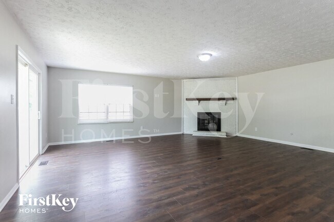 Photo - 8930 Ridgepointe Ct