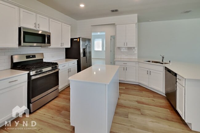 Photo - 2528 Eden Crk Dr