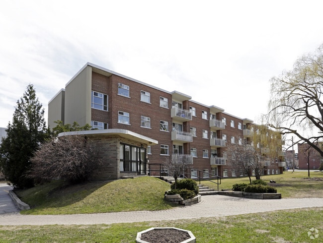 Building Photo - Craigton Drive Apartments