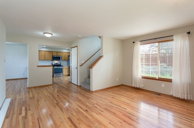 4715 Bedford Ave