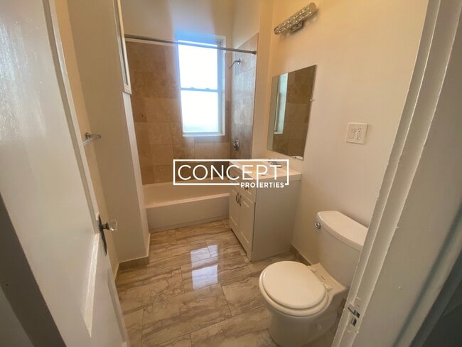 Building Photo - 1197 Commonwealth Ave Unit 22