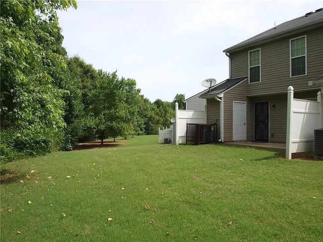 Photo - Three Bedroom Town Home, Total Electric