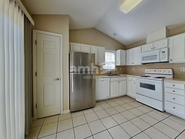 Photo - 109 Tudor Downs Rd