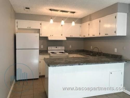 Photo - Shasta Villa Apartments Unidad 7
