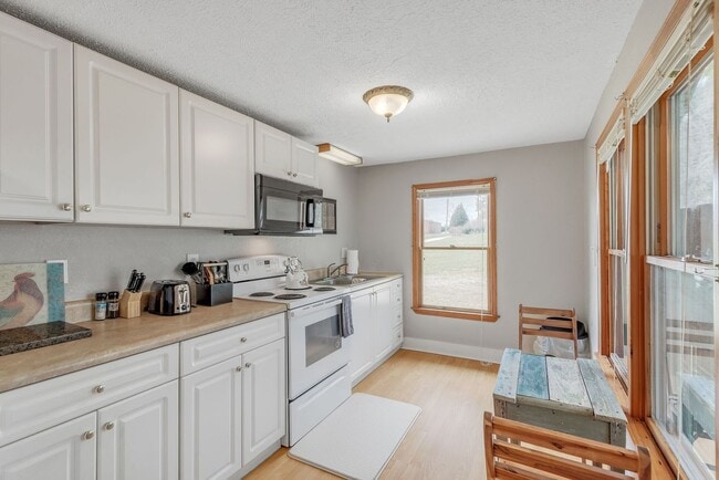 177 Hoots Dr