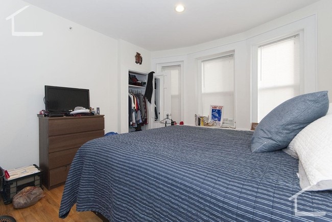 Building Photo - 10 Brainerd Rd Unit 46