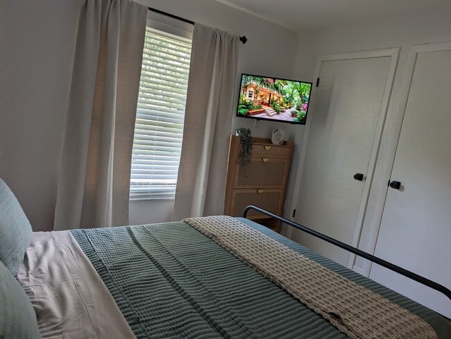 Photo - 11281 Chattahoochee Dr Unit 1