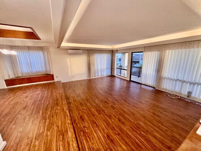 Photo - Royal Summit–4BD/3BA/Garage – Aiea