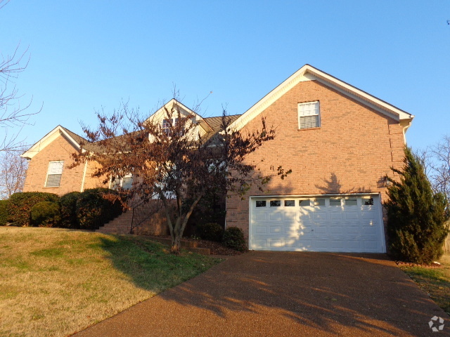 Building Photo - 1708 Shetland Ln Rental