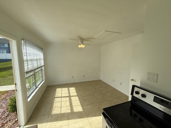 Photo - 316 Mango Dr