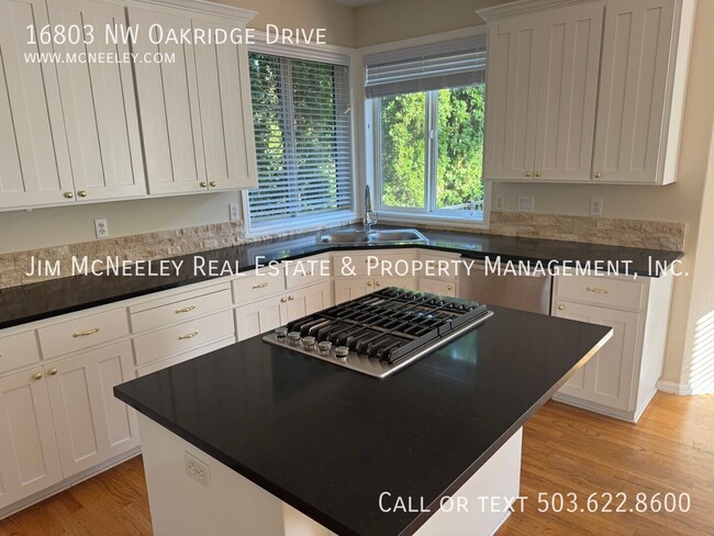 Photo - 16803 NW Oakridge Dr