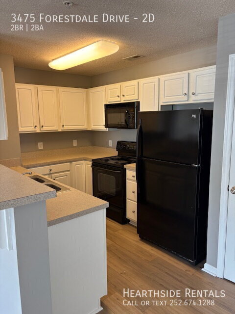 Photo - 3475 Forestdale Dr Unit 2D
