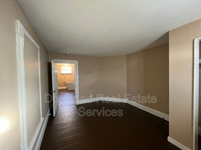 Photo - 722 East Ave