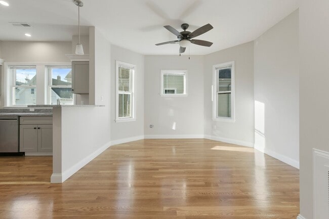 Photo - Renovated 4 bed 2 bath in Brighton!!!