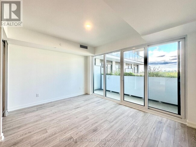 Photo - 1100 Sheppard Ave W Unit 935