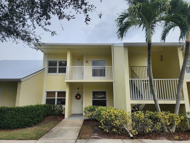 Building Photo - 4240 Gator Trace Ave Unit G