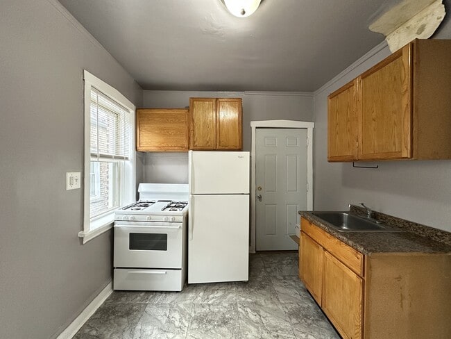 Photo - 4031 W Melrose St Unit S4