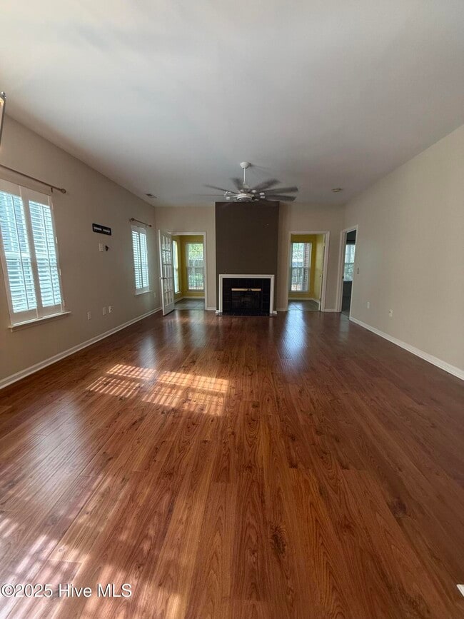 Building Photo - 2231 Locksley Woods Dr Unit A