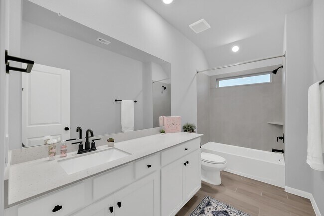 Photo - 19819 Palomino Pr Trl