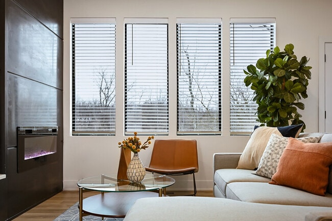 Photo - 6543 Marsh Ave