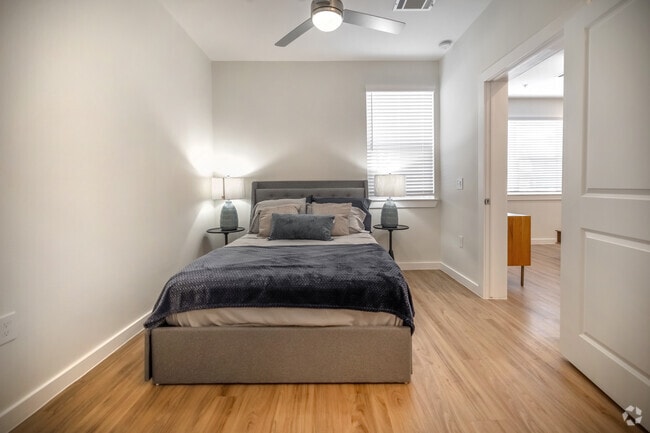 3BR, 2BA - 1,007SF - Primary Bedroom