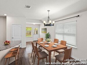 Photo - 412 Town Frk