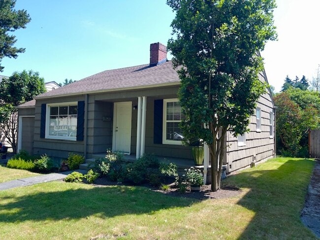 Photo - Beautiful 2 Bedroom/1 Bath Home in Magnolia for Rent!