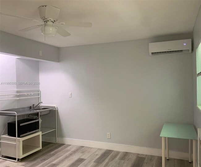 Photo - 1016 NE 17th Ave Unit 0