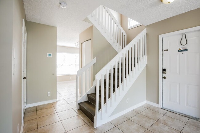 Photo - 3372 Orinoco Ln