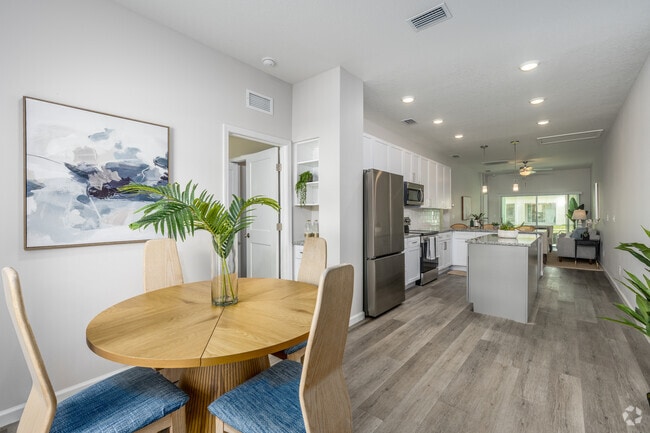 3BR, 2BA - 1,180SF - Dining Room