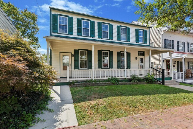 Photo - 1324 W Strasburg Rd Apartment Unit 1
