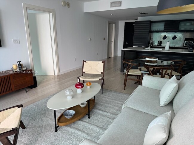 Photo - 200 Biscayne Blvd Way Unit 3711