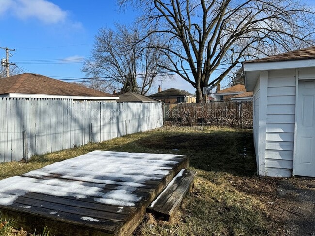 Photo - 14231 Dobson Ave