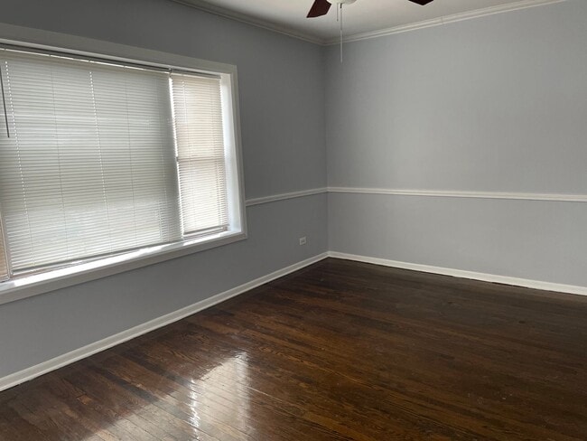 Building Photo - 8411 S Elizabeth St Unit 2